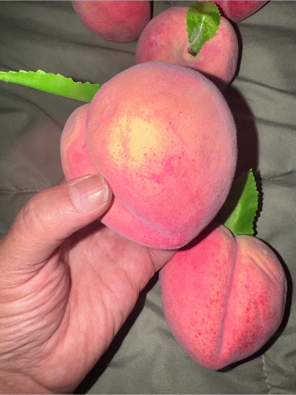 NEW Lot of 12 Faux Peaches Artificial Fruit Realistic Size Home Decor Staging